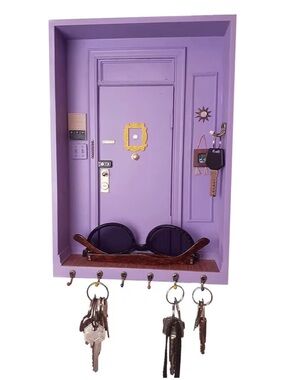 Friends key organizer